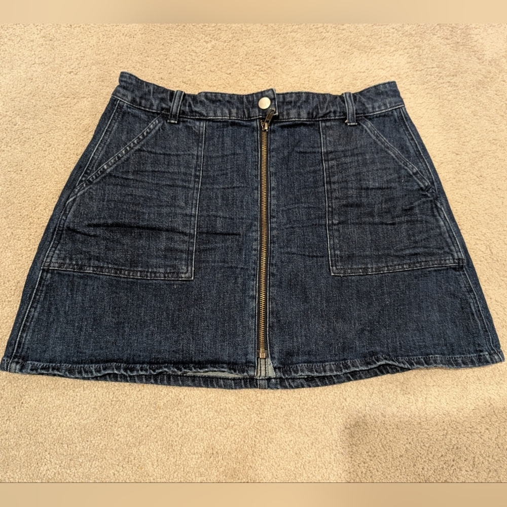 Madewell Women's Size 30 Zip-Front Dark Wash Denim Mini Skirt Utility Pockets - Picture 3 of 4